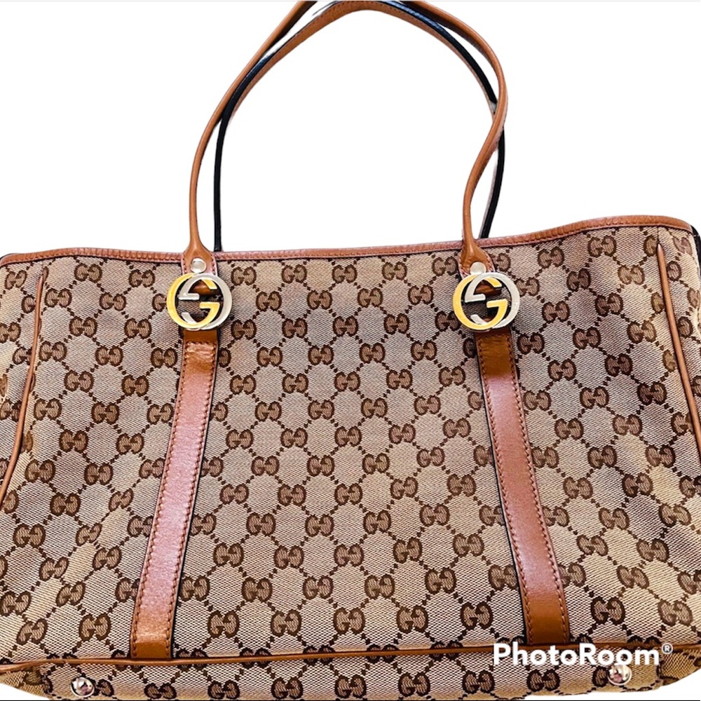 Gucci, aunthentic, tote 2 way style, 2 tone gold and silver GG sign both sides - Picture 10 of 17
